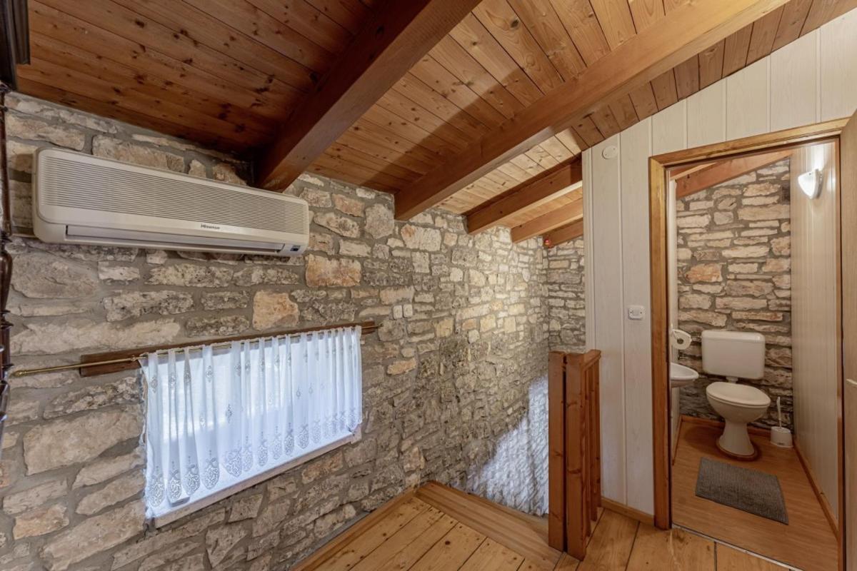 Pićanci in Bibići  Svetvinčenat Exterior foto