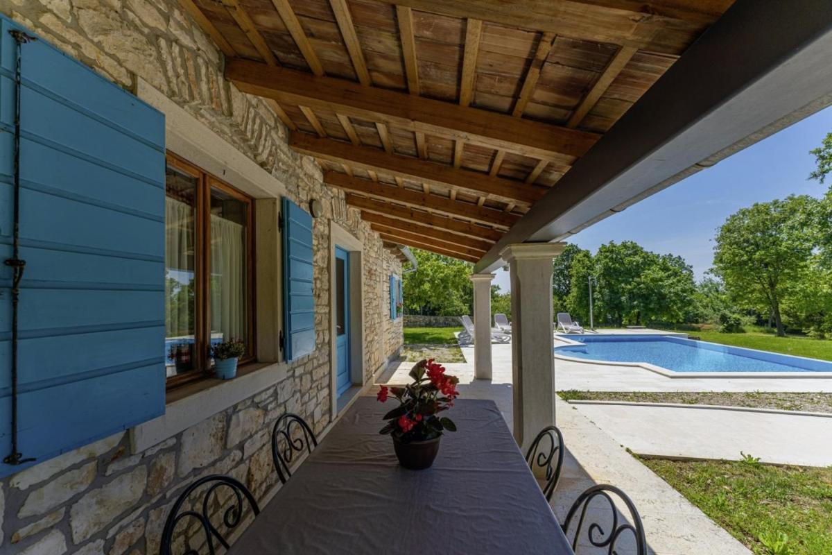 Pićanci in Bibići  Svetvinčenat Exterior foto
